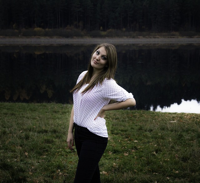 pózující dívka